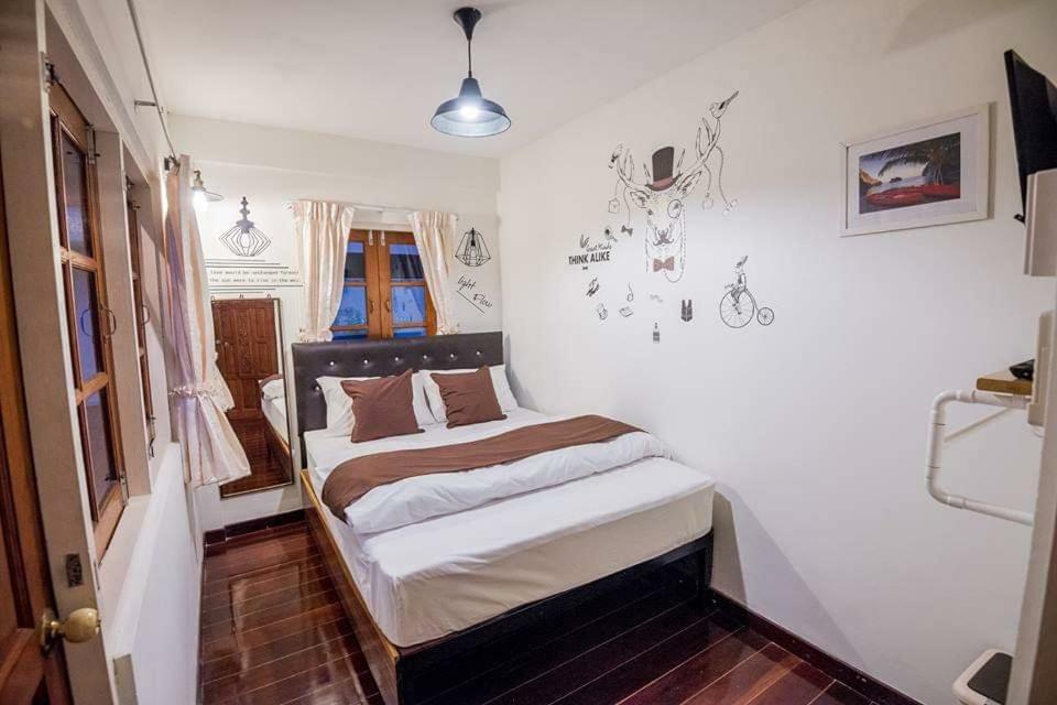 T Smy House Hostel Bangkok Kültér fotó